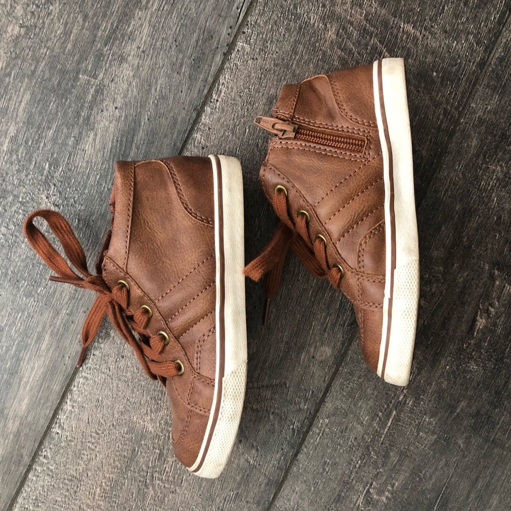 Toddler shoes